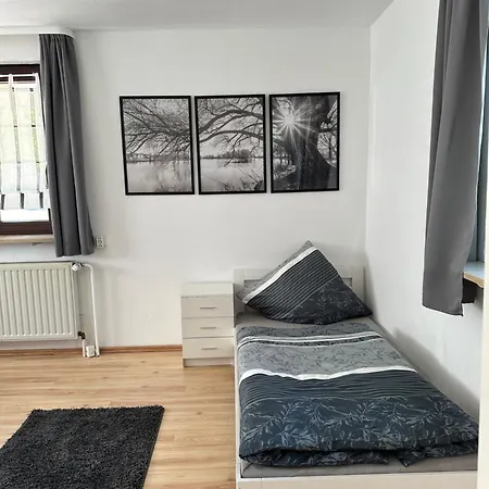 Liawa314 Mit Terrasse In Zirndorf-lind - Naehe Playmobil Funpark Und Nuernberg Apartment Zirndorf