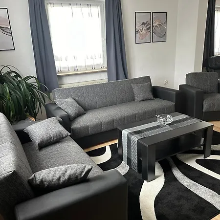 Liawa314 Mit Terrasse In Zirndorf-lind - Naehe Playmobil Funpark Und Nuernberg Apartment